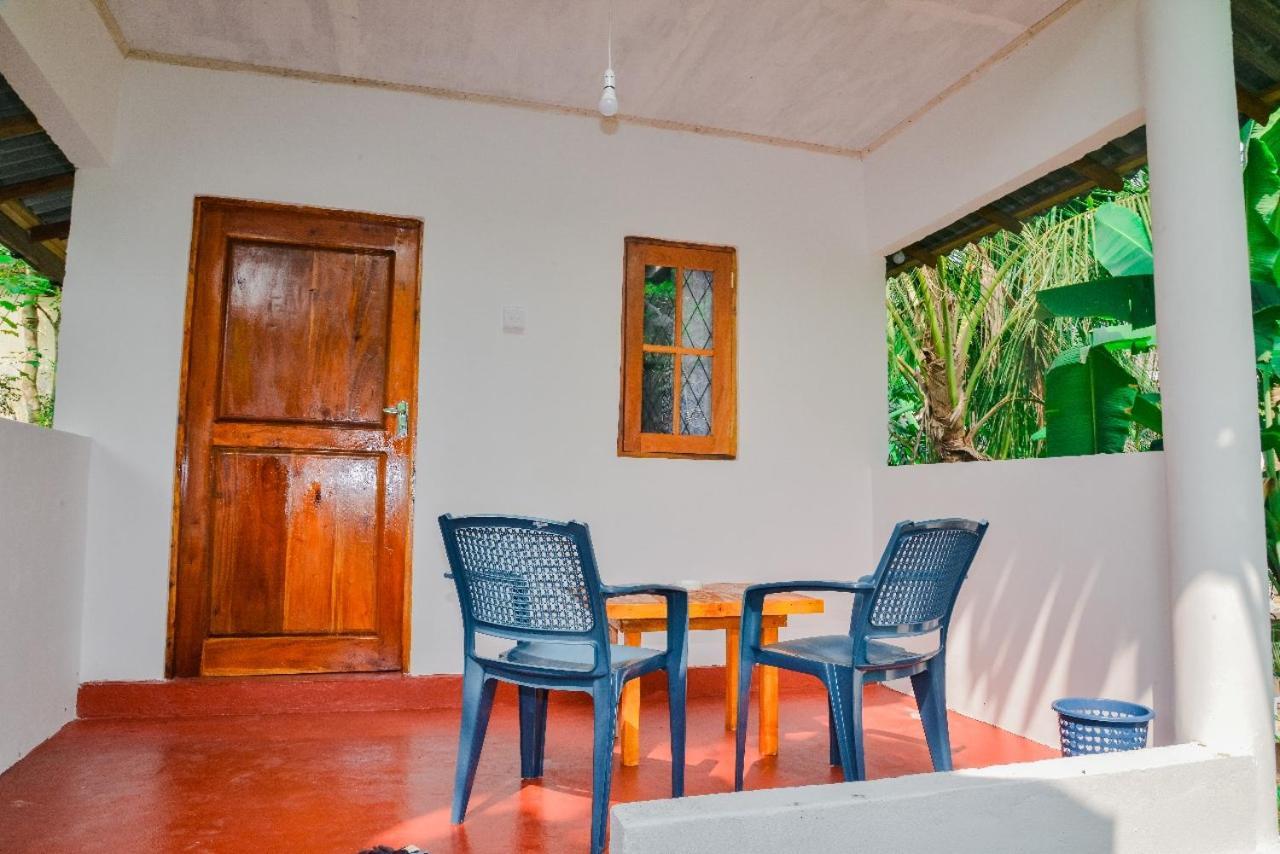 Ferienwohnung Pradeepa House Unawatuna Exterior foto