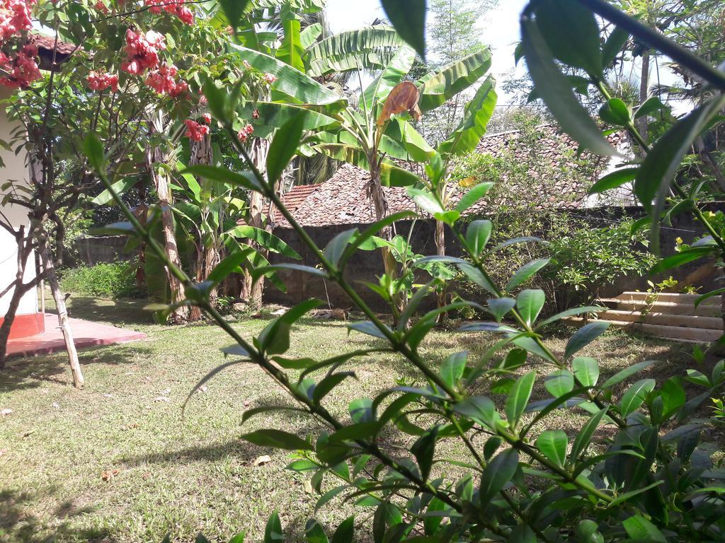 Ferienwohnung Pradeepa House Unawatuna Exterior foto